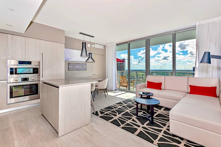 Apartment Hallandale Beach