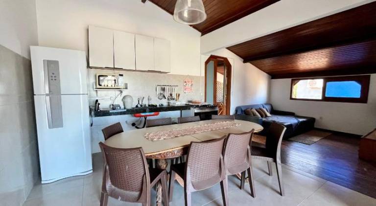 Child-friendly house with yard & pool | Perfect for remote work | Dogs allowed — photo 3