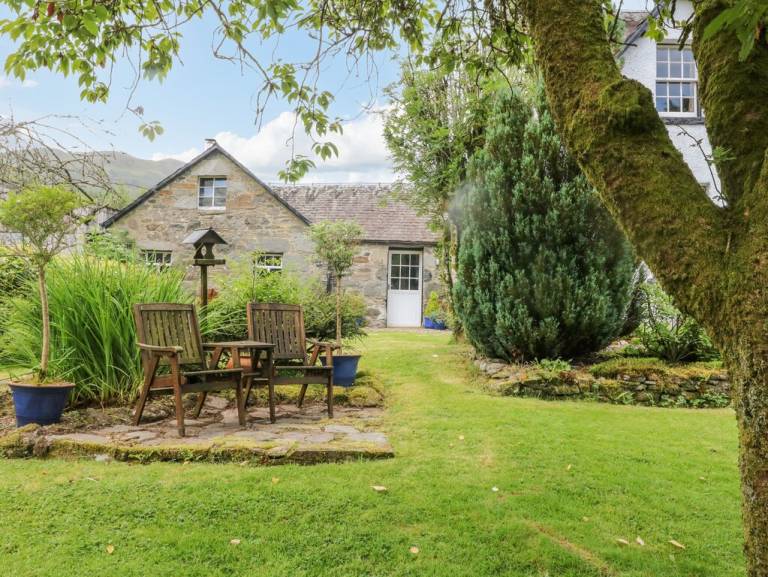 House  Lochearnhead