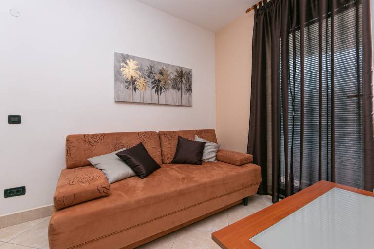 Two bedroom apartment with terrace and sea view Brela, Makarska (A-20065-a) — photo 2