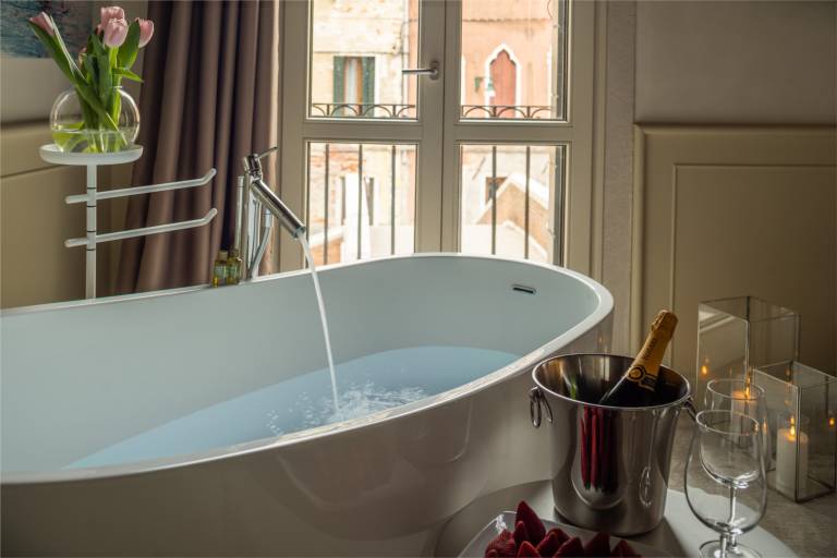 Rental apartment | Near Rialto Bridge — photo 2