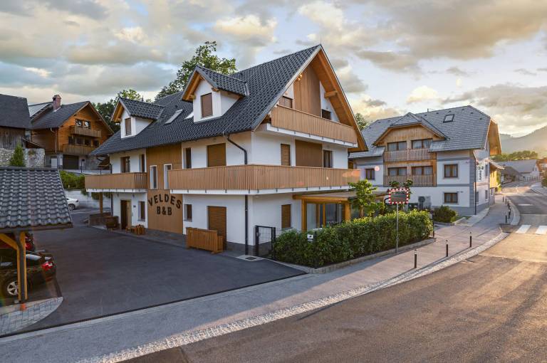 Bed & Breakfast  Bled
