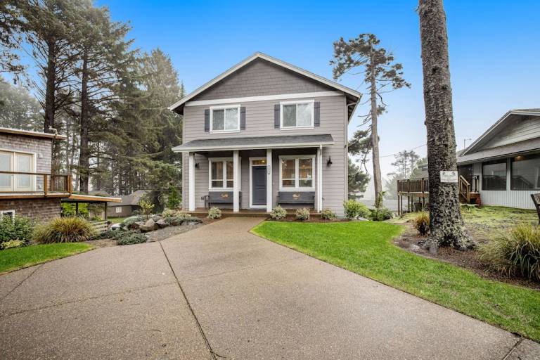House Lincoln City