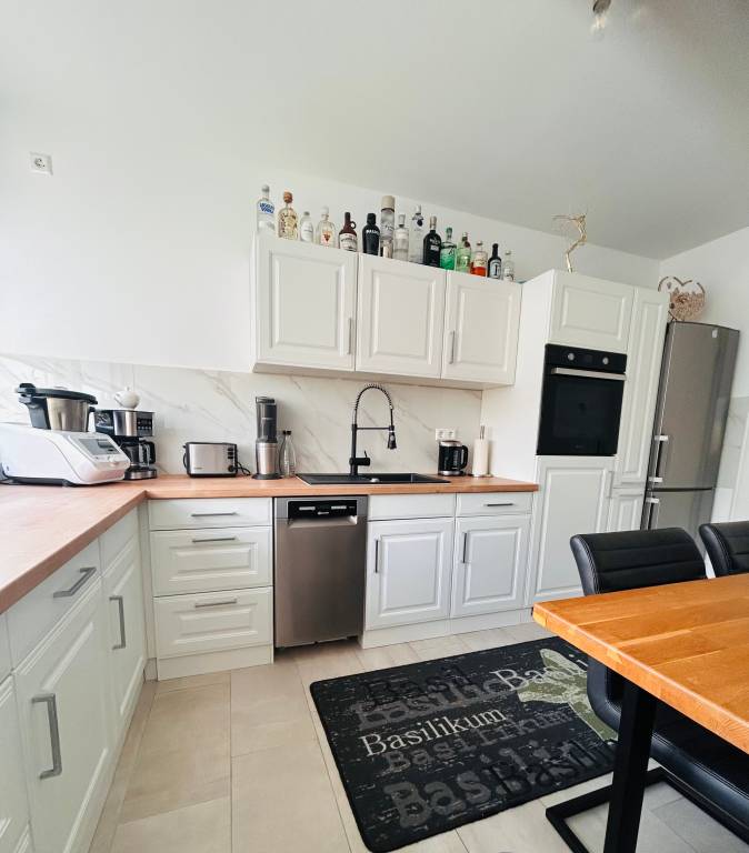 Last-minute for the trade fair: 4-room apartment just 7 minutes away! — photo 2