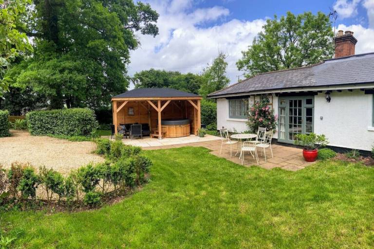 Cottage  West Bagborough
