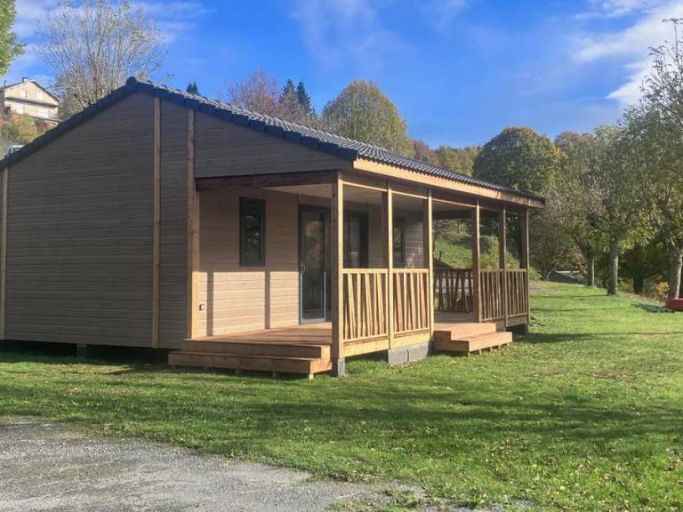 Wonderful chalet with patio | Lake view | Close to the beach | Pets allowed — photo 2