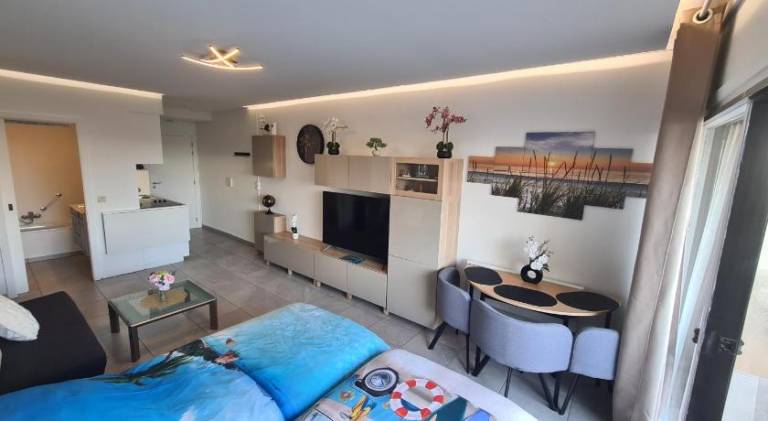 Pleasant rental apartment | Next to the beach | Pet-friendly in Nieuwpoort
