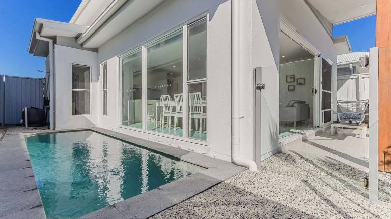 House Kingscliff