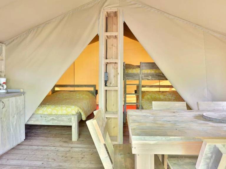 Cabin with heated pool & terrace | Pets allowed — photo 5