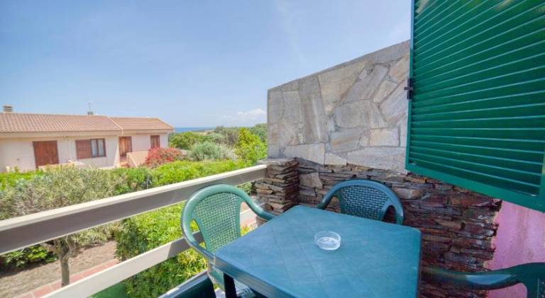 Holiday apartment with terrace — photo 4