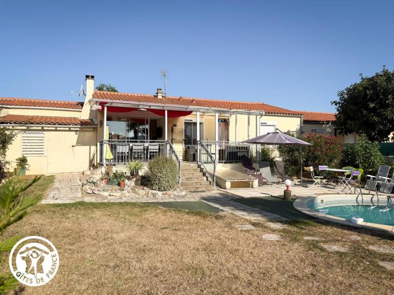 Gite with private pool, garden & barbeque — photo 3