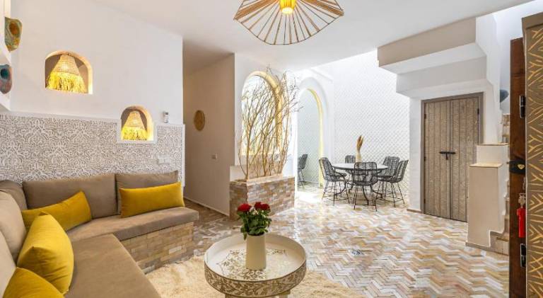 Lovely villa with pool & jacuzzi | Near Jemaa el-Fnaa | Pets allowed in Marrakech