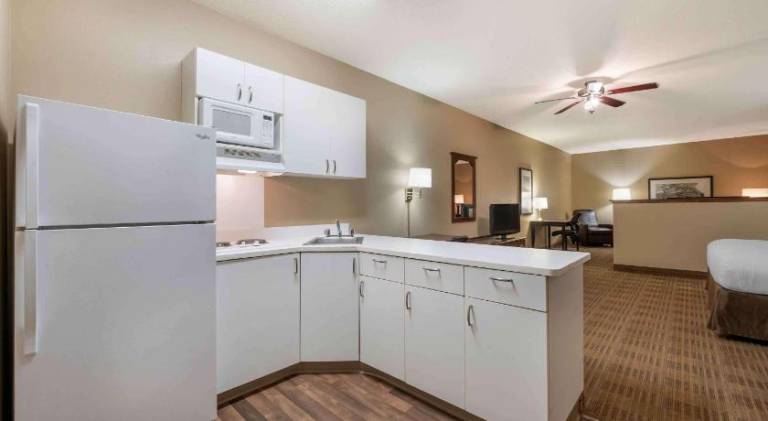Extended Stay America Select Suites - Peoria - North — photo 2