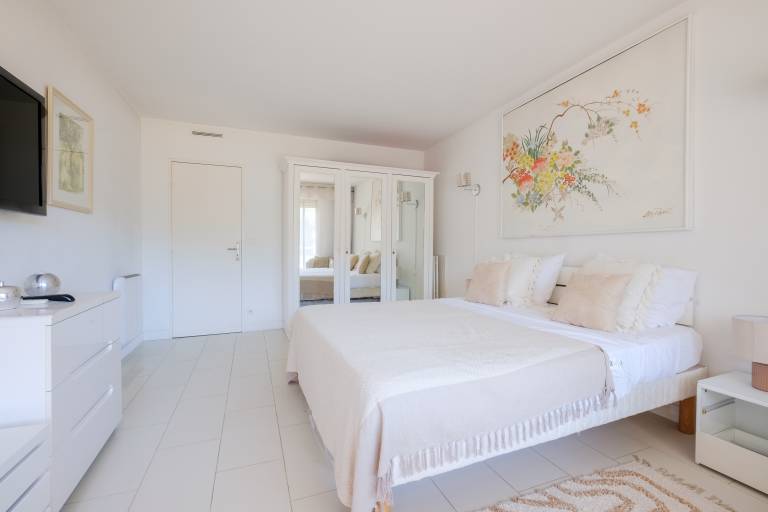 Apartment 'Sea and Sky 6 Personnes' with Mountain View, Private Terrace and Air Conditioning — photo 5