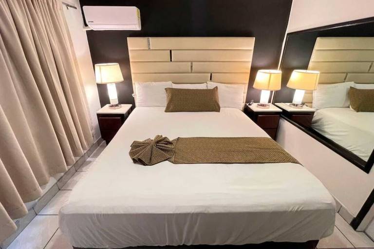 HOTEL GUILLEN