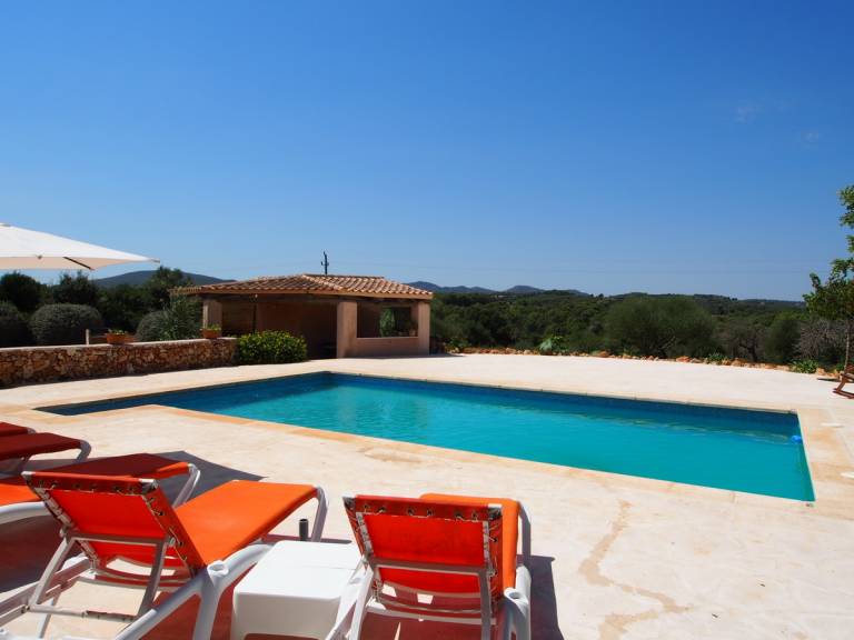 Fully equipped wonderful house with private pool, terrace & grill | Pet-friendly — photo 3