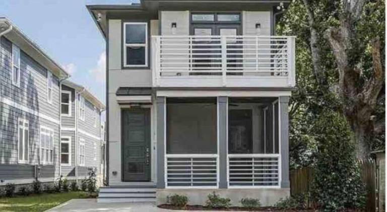 226 m&sup2; Ferienhaus