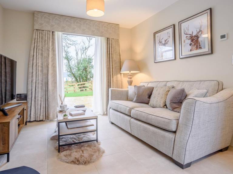 Fully equipped cottage with jacuzzi, yard & terrace | Pet-friendly — photo 4