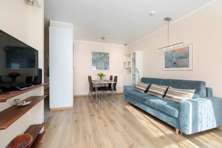 Eromskiego 29 Close to Sea and Beach Balcony — photo 4