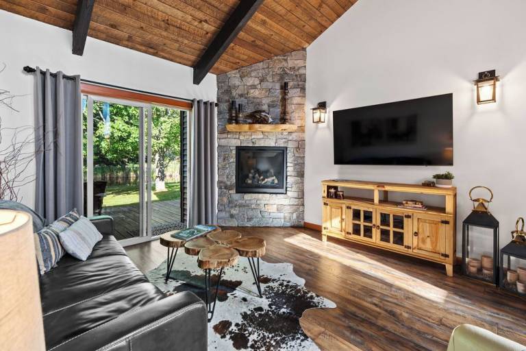 House Sandpoint