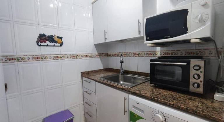Pleasant rental apartment with patio & pool | Close to the beach | Pet-friendly — photo 5