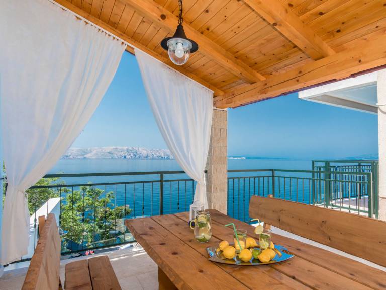 Holiday apartment with terrace, pool & barbecue | Sea view — photo 3