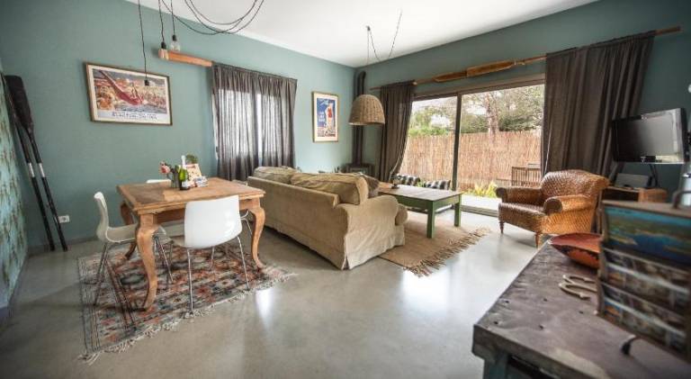 Charming vacation home with pool | Close to the beach | Good for workation | Dogs allowed in Santanyi