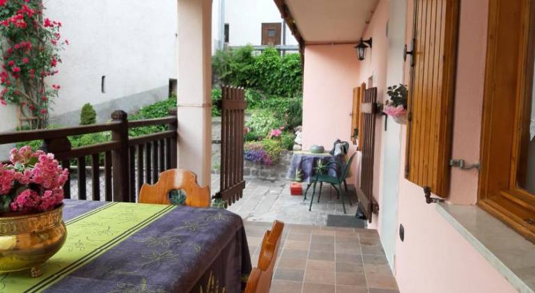 Holiday apartment with 2 rooms for 4 persons — photo 4