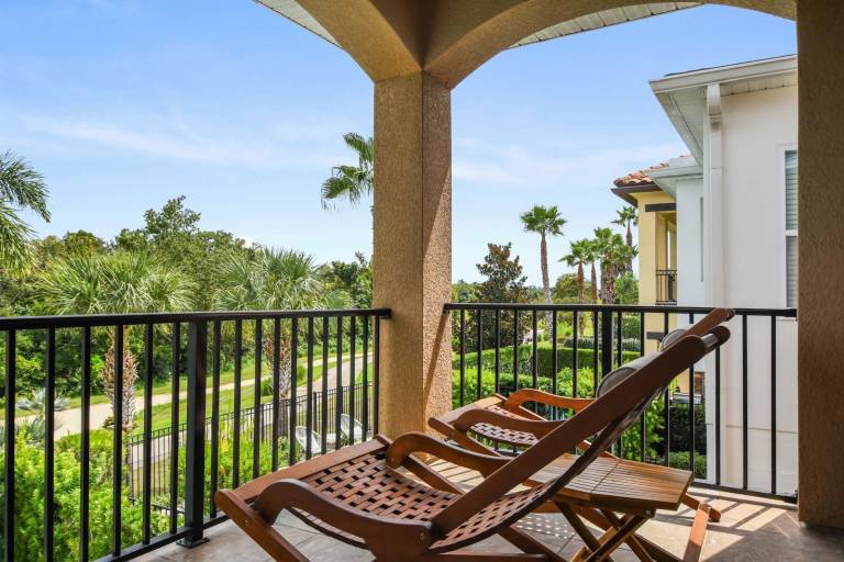 Villa  Four Corners