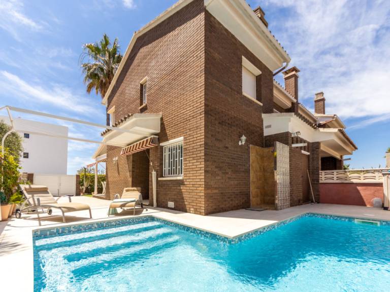 Casa  Tamarit