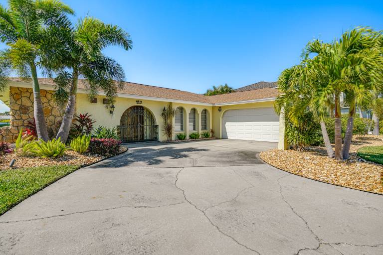 Canal-Front Cape Coral Family Home: Pets Welcome — photo 3