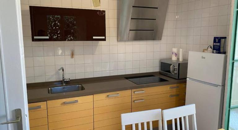 Holiday apartment with 2 rooms for 4 persons — photo 2