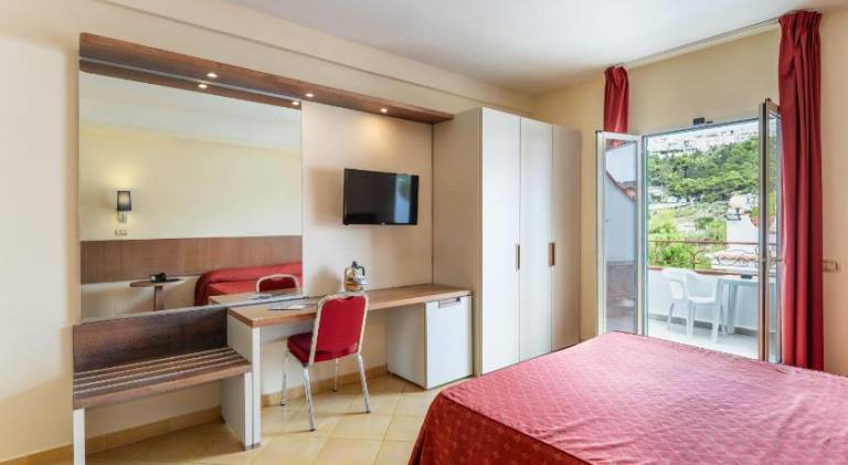 Hotel D'Amato — photo 2