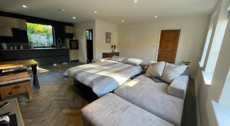 Holiday apartment with jacuzzi — photo 2