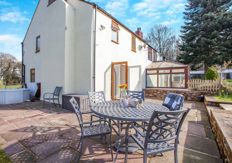 House Littledean