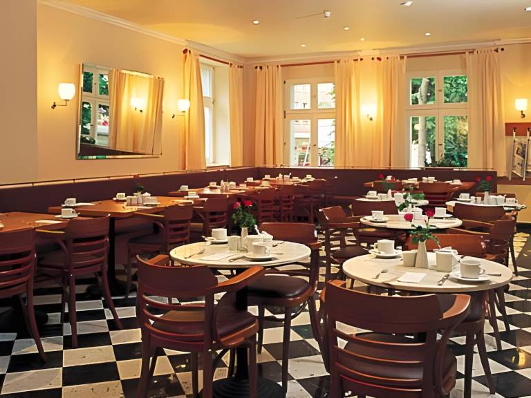 SORAT Hotel Cottbus — photo 5