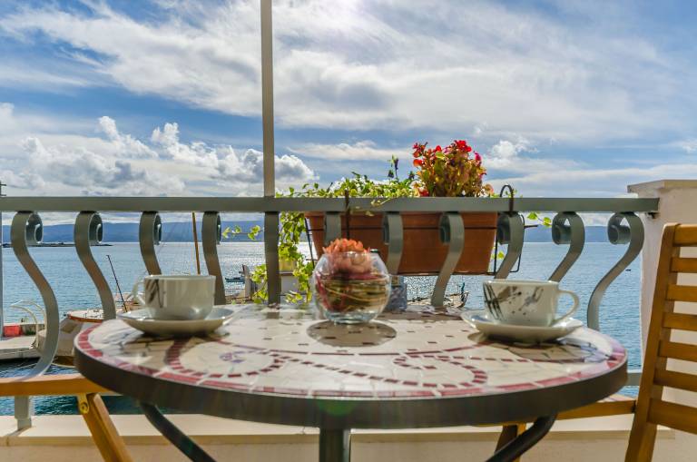 Rental apartment with terrace & BBQ | Sea view | Close to the beach | Pets are welcome — photo 2