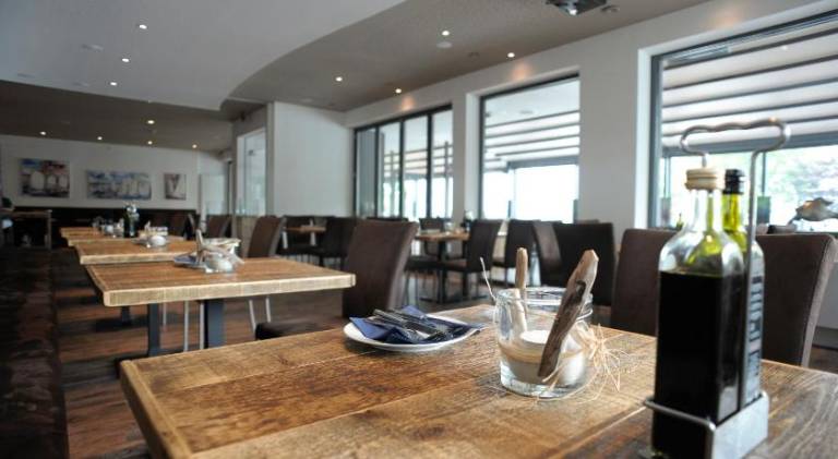 ACQUA Strande Yachthotel & Restaurant — photo 5