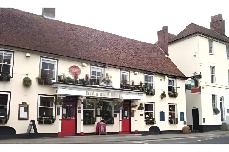 The Dog & Bear Hotel in Maidstone