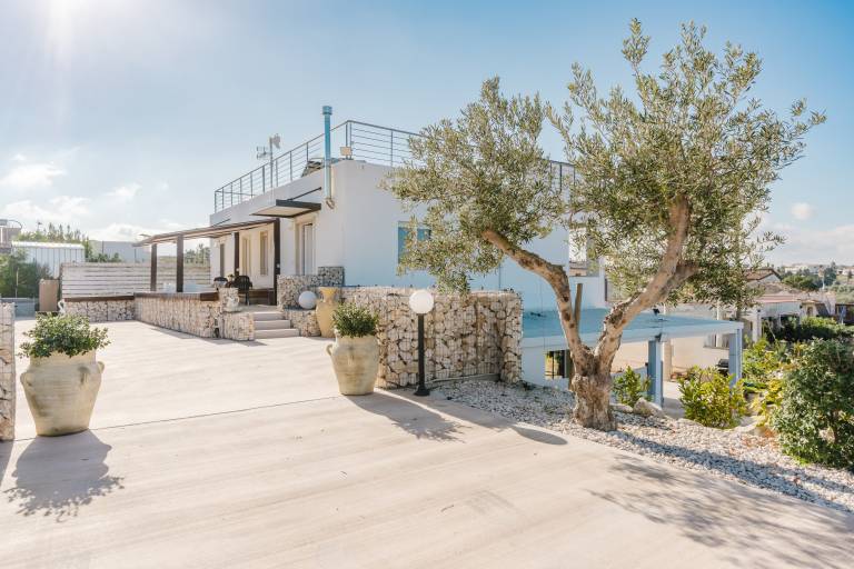 Apartment 'Villa Giulia Nord' with Sea View, Wi-Fi and Air Conditioning in Trapani