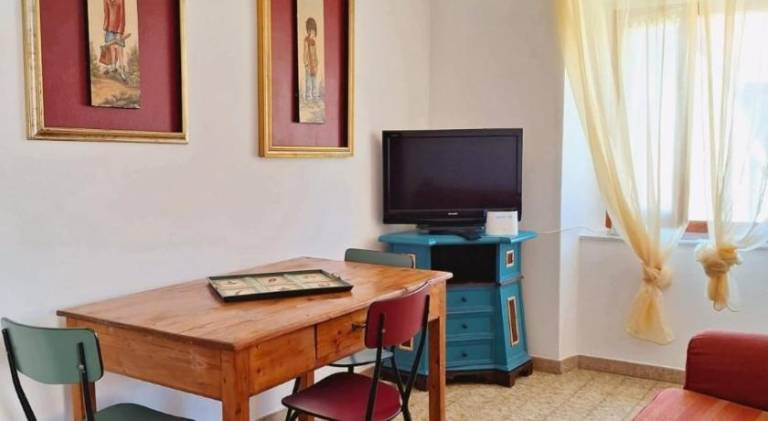 Holiday apartment with 2 rooms for 4 persons — photo 2