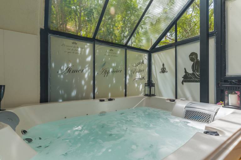 Apartment 'Sublime Centre D’aix' with Shared Terrace, Wi-Fi and Air Conditioning — photo 4