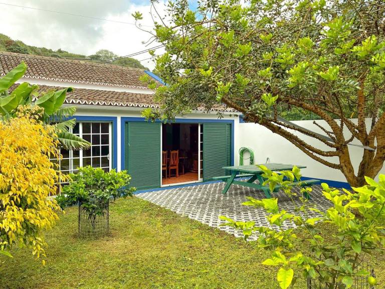 Casa  Caloura