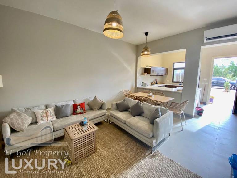 Villa with pool, garden & jacuzzi | Water view in Hurghada
