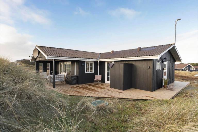 Ferienhaus mit Hund in Houvig Strand f&uuml;r max. 6 Personen