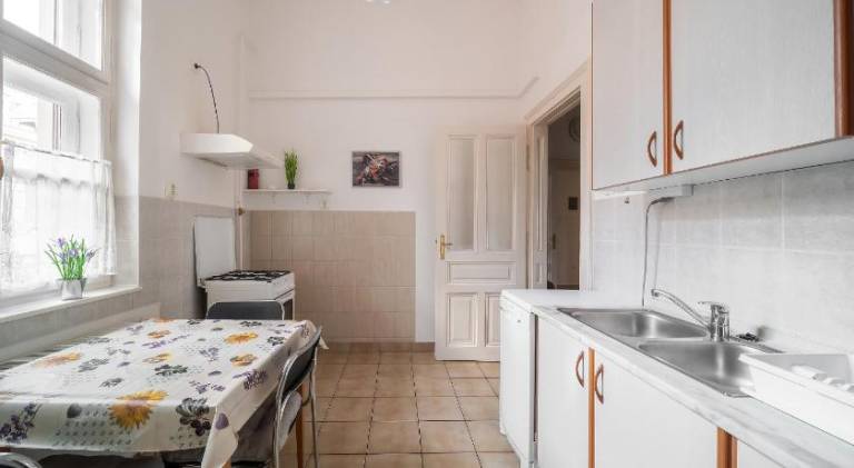 Tomka Apartman — photo 2