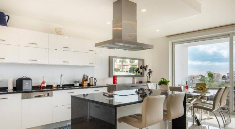 Casa Lilou - Luxury Oceanview Penthouse — photo 2