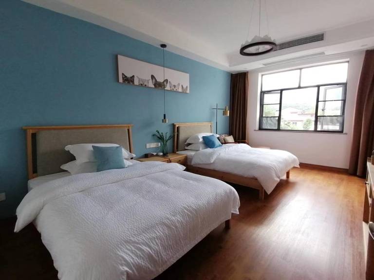 Fully equipped pleasant villa with hot tub, yard & pool | Pet-friendly — photo 3
