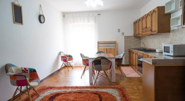 Holiday apartment with 2 rooms for 4 persons in Ricadi