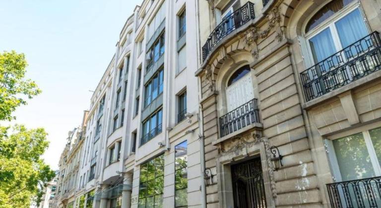 Elegant 1BR - Sleeps 7 - Arc de Triomphe — photo 5